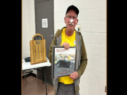 02_Award_COM_Miller_26-1