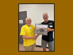 05_award_COM_MacDonald_25